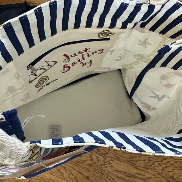 NWT Tote - Picture 2 of 3